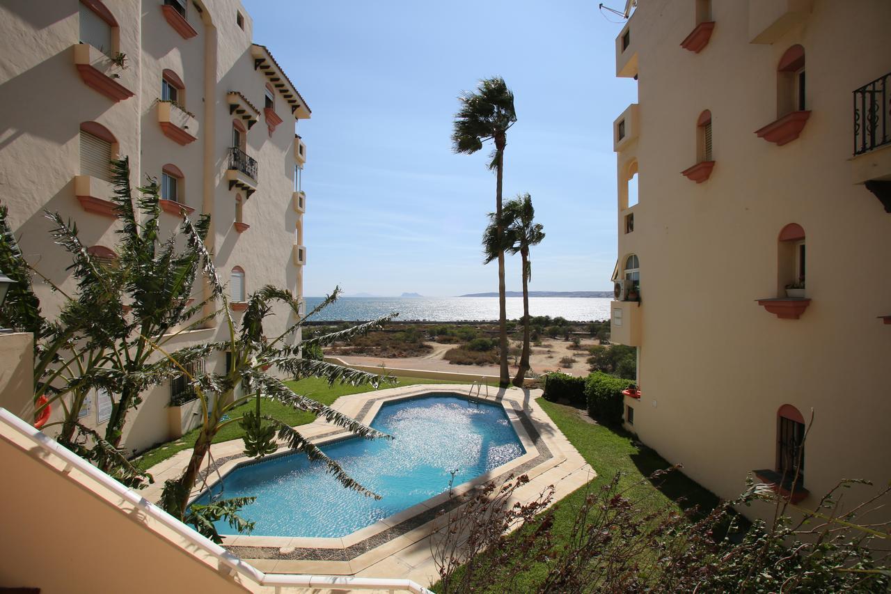 Ferienwohnung Marina Bay Playa Del Cristo Estepona Exterior foto